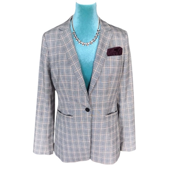 Banana Republic Jackets & Blazers - Banana Republic Long and Lean Blazer